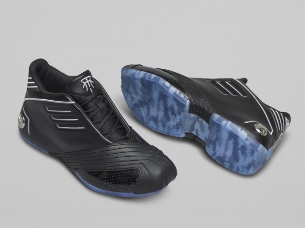 Adidas x Marvel เปิดตัวรองเท้าคอลเลคชันใหม่ เอาใจสาวกเหล่าซูเปอร์ฮีโร่!  