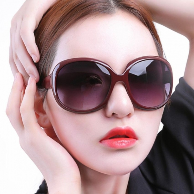 วิธีเลือก “แว่นกันแดด” สวยแล้วยังปกป้องดวงตาในหน้าร้อนได้ด้วย