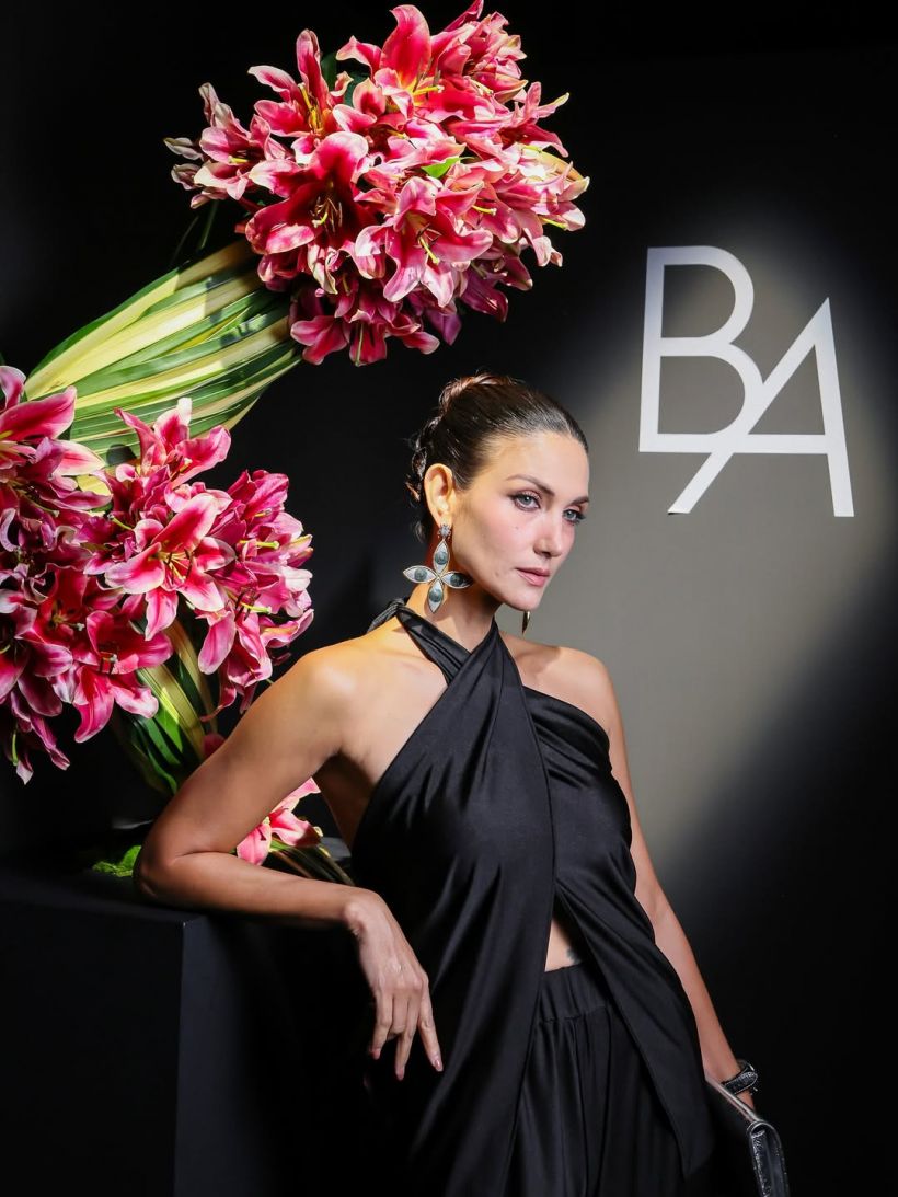 แกะเคล็ดลับ ซินดี้ สิรินยา 46 ปีแต่ยังสวยยังเป๊ะ