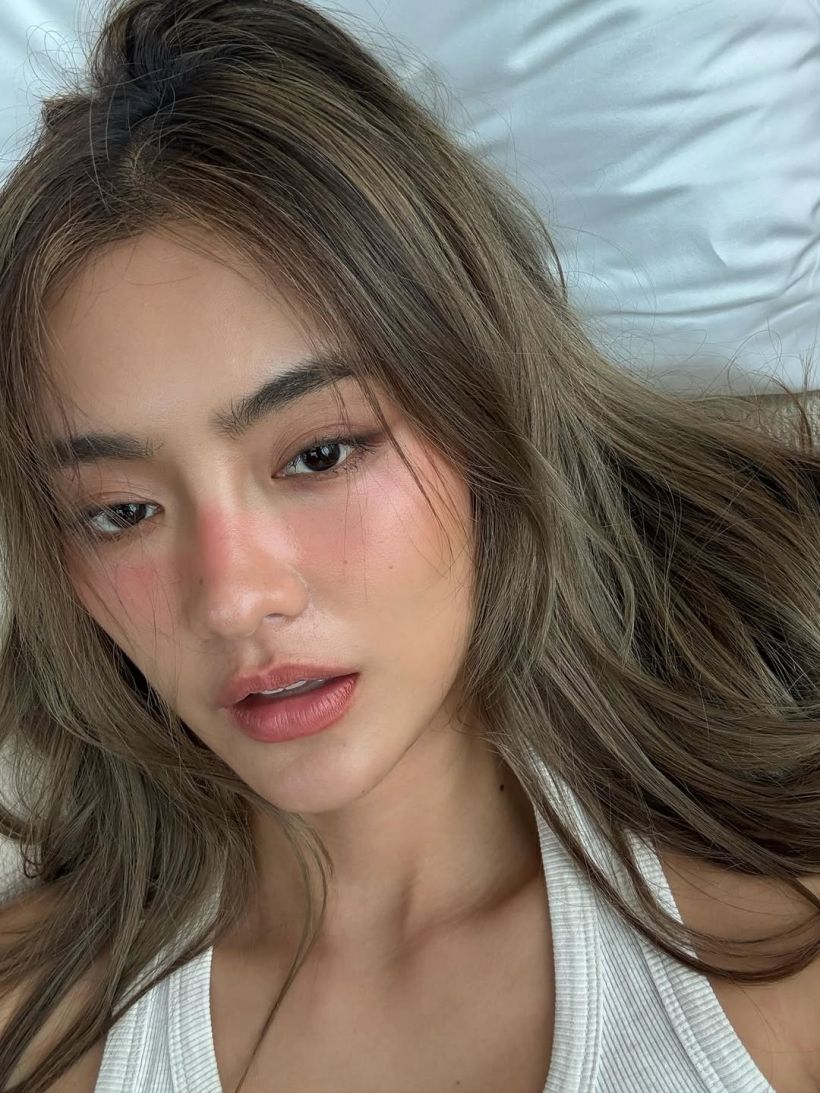 เปิดเคล็ดลับหน้าเด็ก โยเกิร์ต ดูเเลตัวเองดีมากในวัย 38