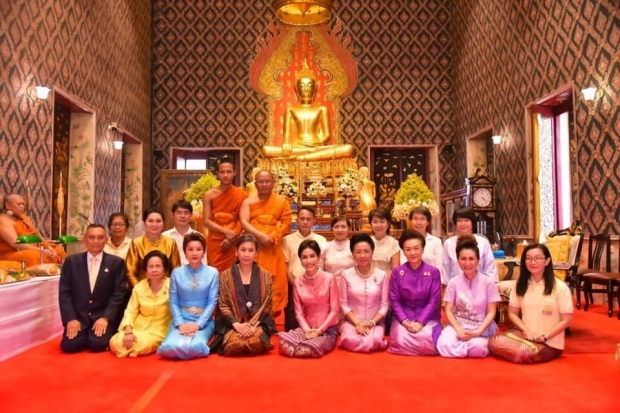 เจ้าคุณพระสินีนาฏ ถวายสังฆทาน พระธรรมราชานุวัตร ในโอกาสเจริญอายุวัฒนมงคล 50 ปี