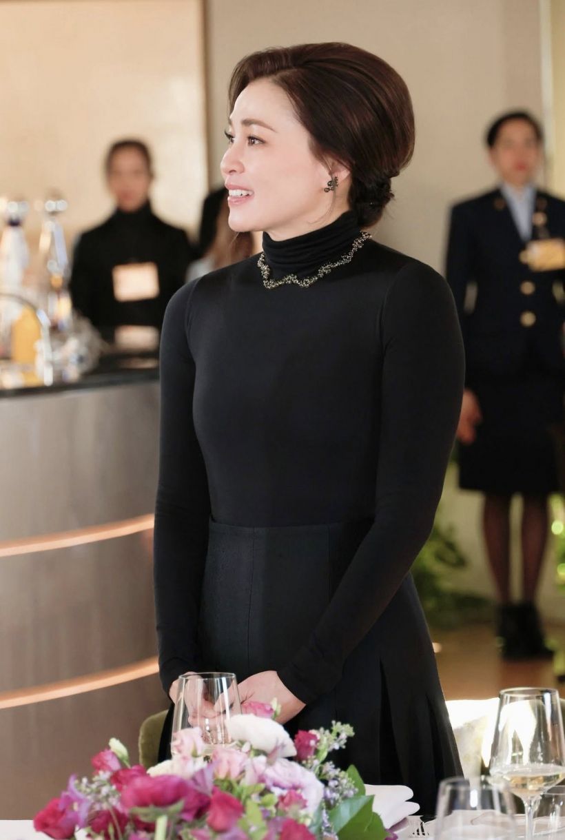 พสกนิกรปลื้มปีติ! พระราชินี เสด็จฯเยือนอิตาลี ทรงพระสิริโฉมงดงาม