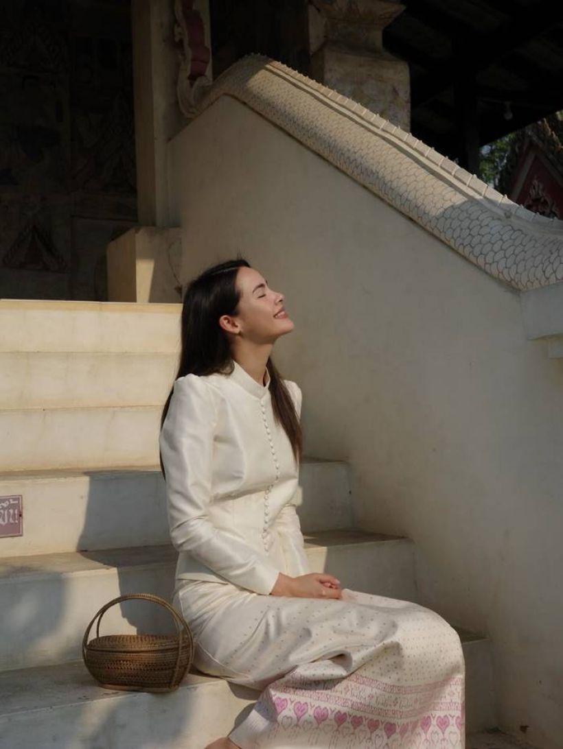 ไม่ธรรมดาผ้าซิ่น ญาญ่า ทอพิเศษออกแบบชิ้นเดียวในโลก