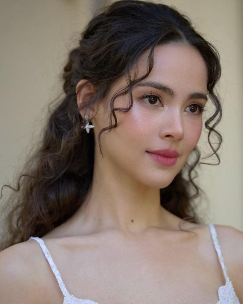 ซูมอินต่างหู ญาญ่า อุรัสยา สวยเกินเรื่อง ราคาเเพงกว่าที่คิด!