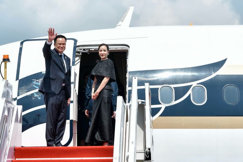 ภริยานายกฯ ทำโซเชียลเกาหลีฮือฮา แห่ชมสวยแพงแบบนุ่มๆ!