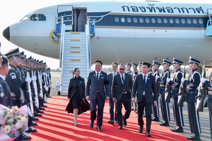 ภริยานายกฯ ทำโซเชียลเกาหลีฮือฮา แห่ชมสวยแพงแบบนุ่มๆ!