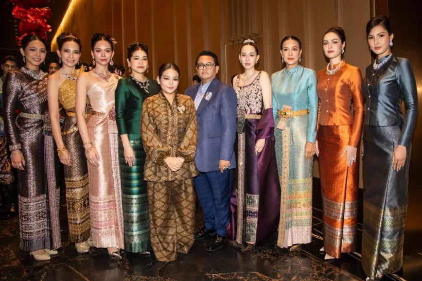 กบ พิมลรัตน์ ใส่ชุดไทยเรือนต้น เฉิดฉายสะกดทุกสายตา