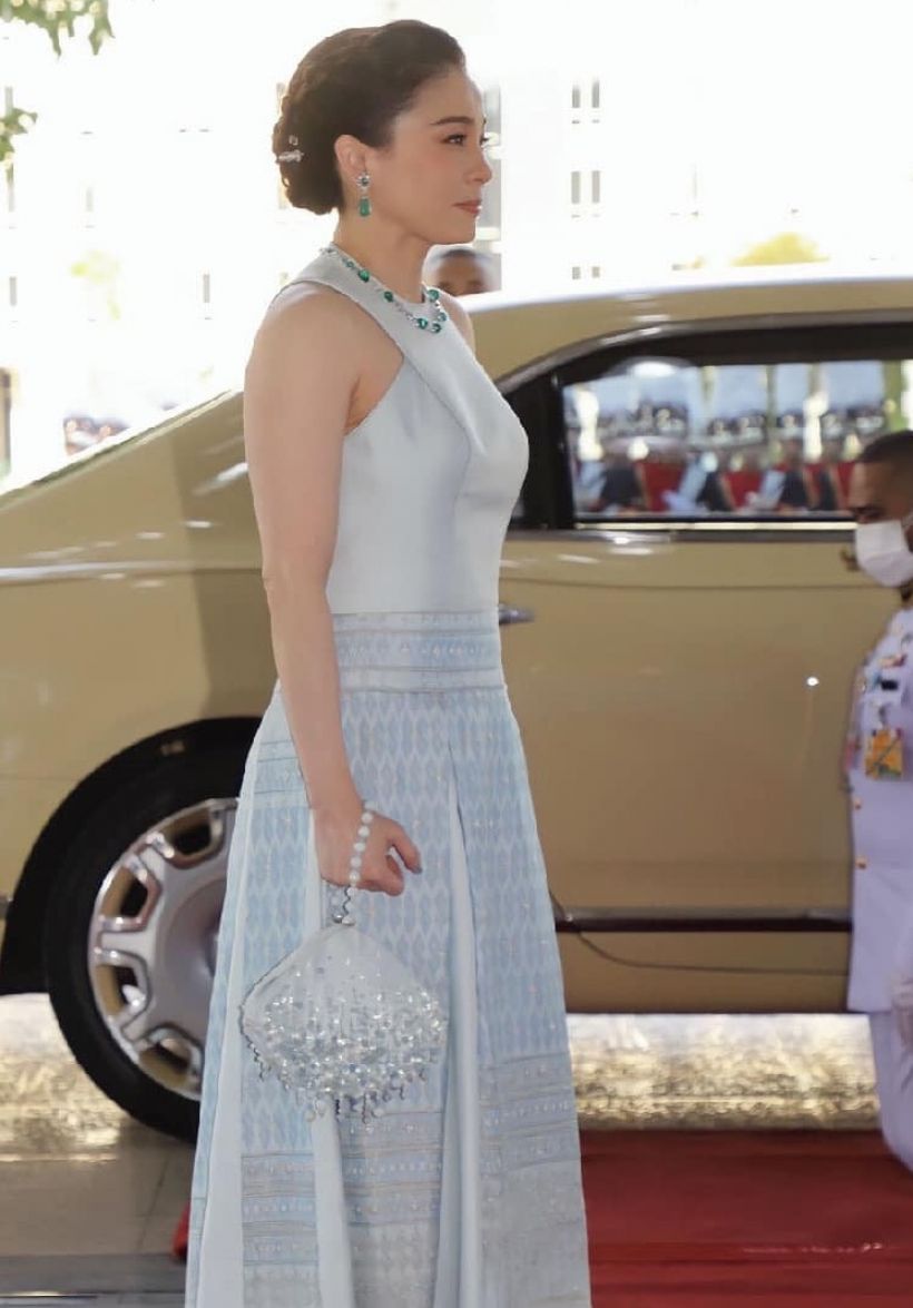 ยลโฉม 10 พระกระเป๋า สมเด็จพระนางเจ้าฯ พระบรมราชินี