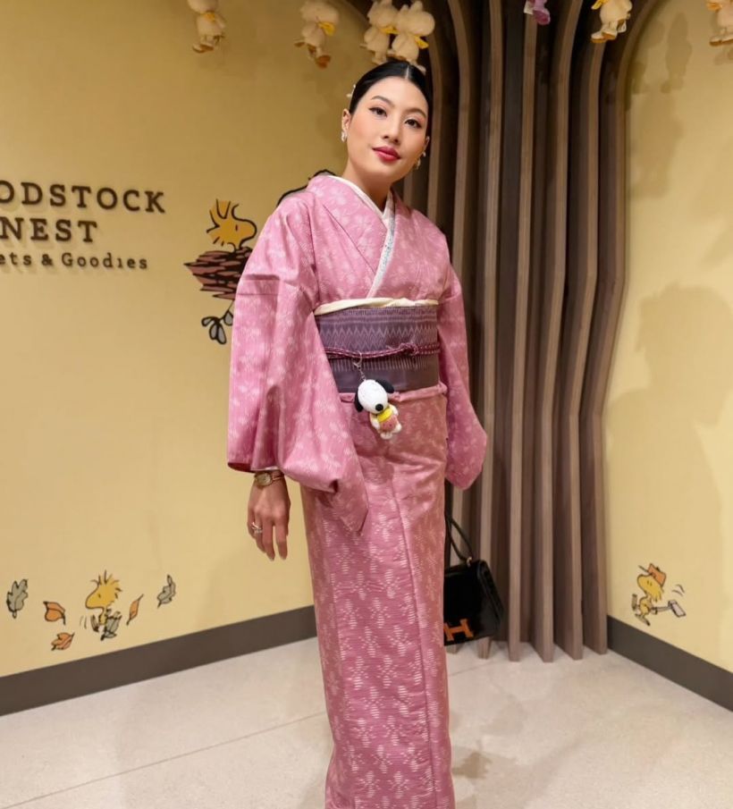 ทรงพระสิริโฉม เจ้าฟ้าสิริวัณ ในฉลองพระองค์กิโมโนผ้าไหมไทย