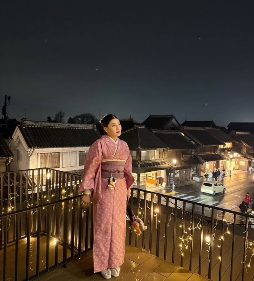 ทรงพระสิริโฉม เจ้าฟ้าสิริวัณ ในฉลองพระองค์กิโมโนผ้าไหมไทย