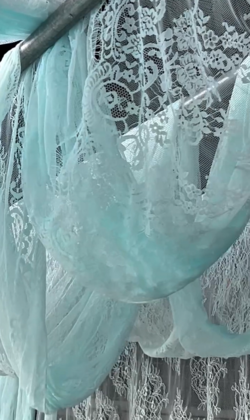 ส่องดีเทลชุดเจ้าสาว พลอยหอวัง งานประณีต ปักเย็บด้วยมือ