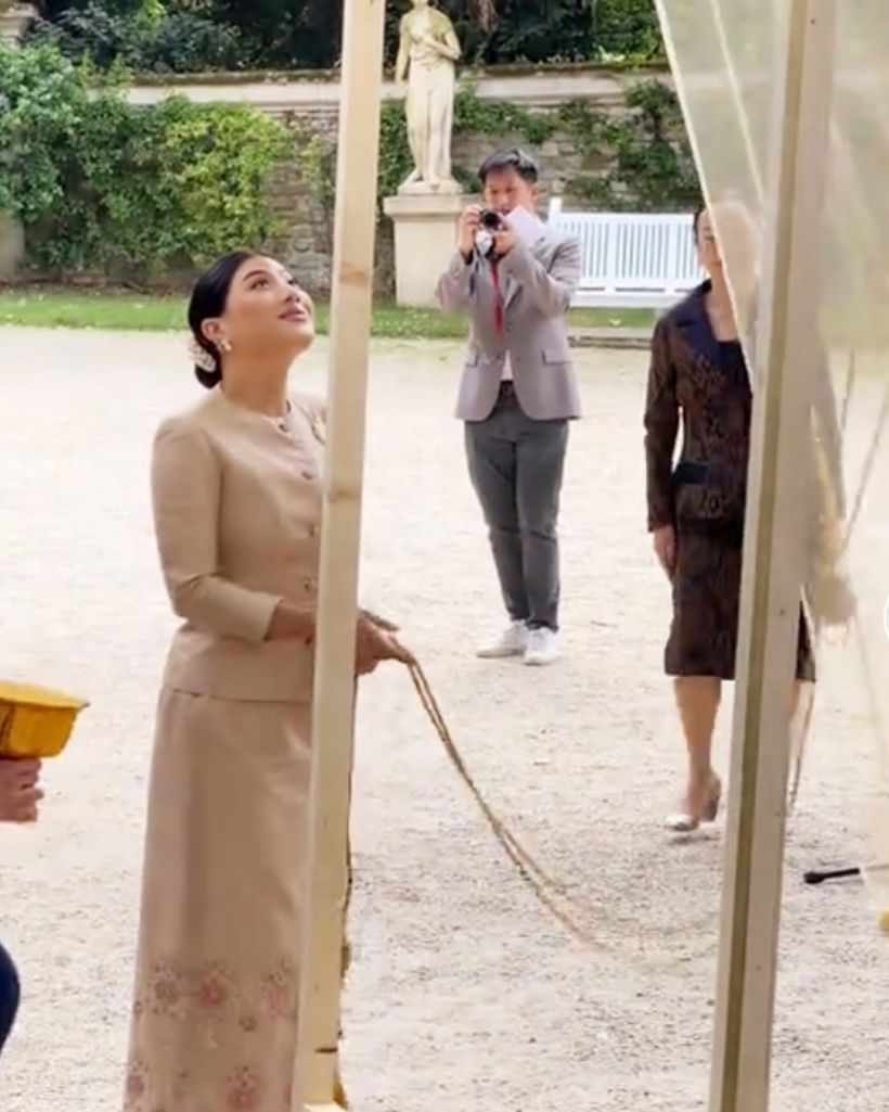 ทรงพระสิริโฉมงดงาม สมเด็จพระเจ้าลูกเธอเจ้าฟ้า ณ กรุงปารีส