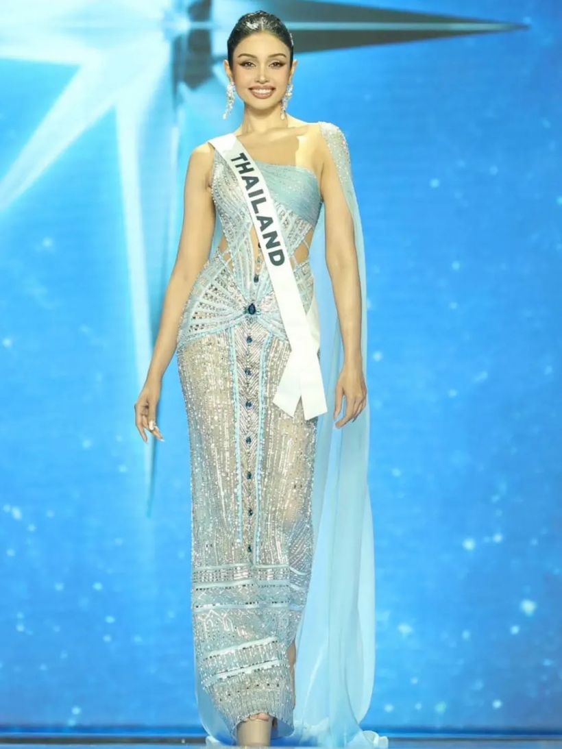 เจาะดีไซน์ชุดราตรี วีณา สืบสานงานศิลปะของพระพันปี