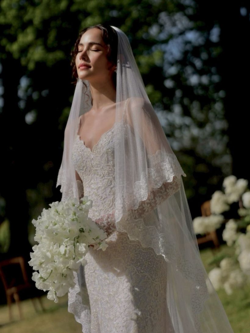สวยทุกตารางนิ้ว ชุดเจ้าสาว ญาญ่า ใช้เวลาทำกว่า 3,600 ชั่วโมง