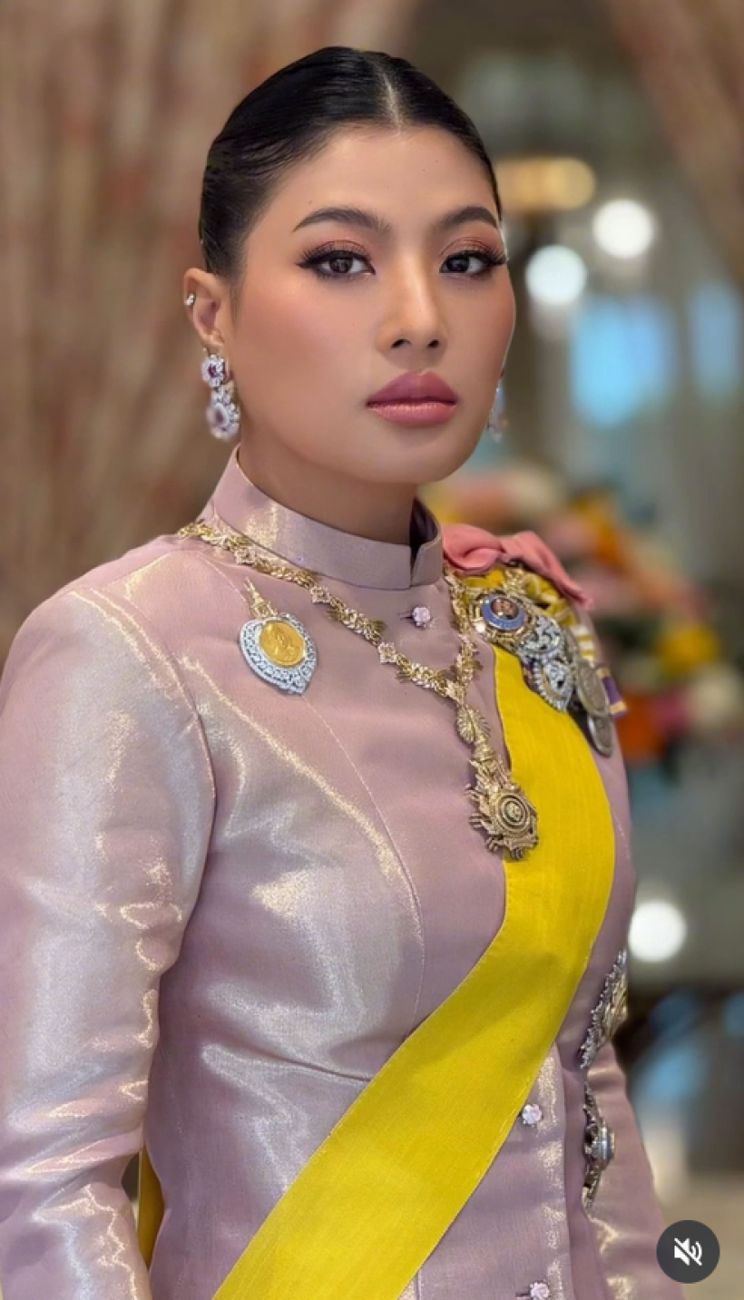 ทรงพระสิริโฉม เจ้าฟ้าสิริวัณณวรีฯ ในฉลองพระองค์ชุดไทยงามสง่า