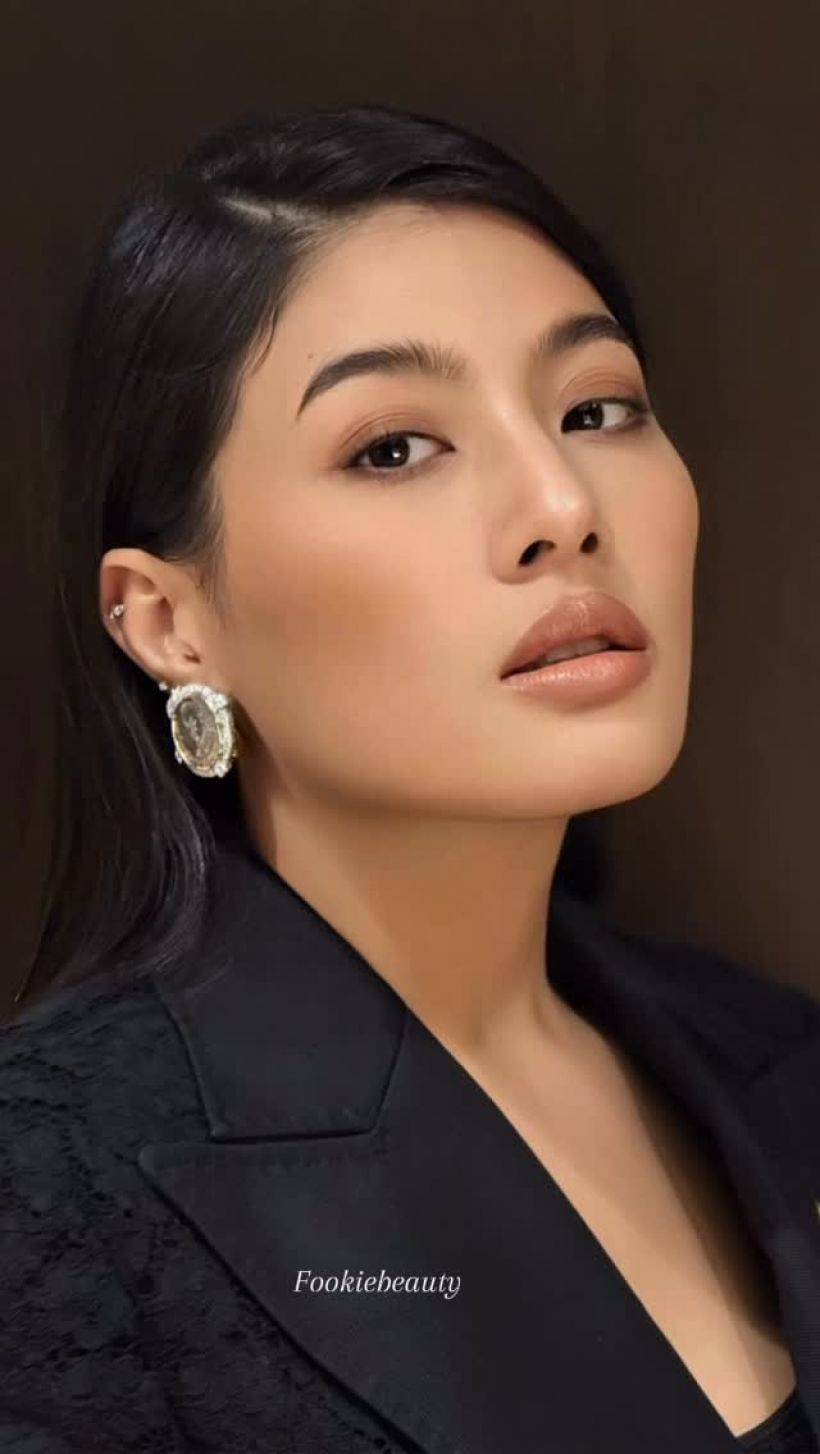 ทรงพระสิริโฉมงดงาม เจ้าฟ้าสิริวัณณวรีฯ ทรงฉลองพระกุณฑลเหรียญ ร.10