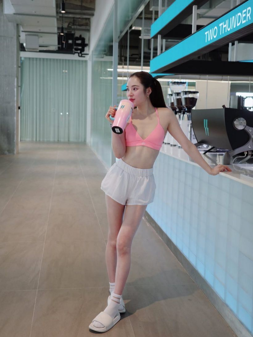 ส่องลุคฟิตเนส ปันปัน ใส่แล้วสวยสับ มองทั้งยิมแน่นอน