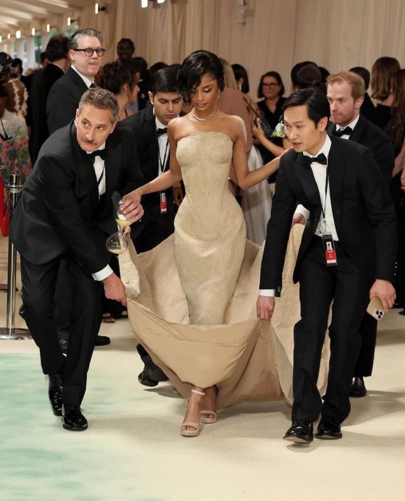 นักร้องสาวกับเดรสชุดสวยร่วมงานMet Gala ชาวเน็ตให้10แต้มเต็ม