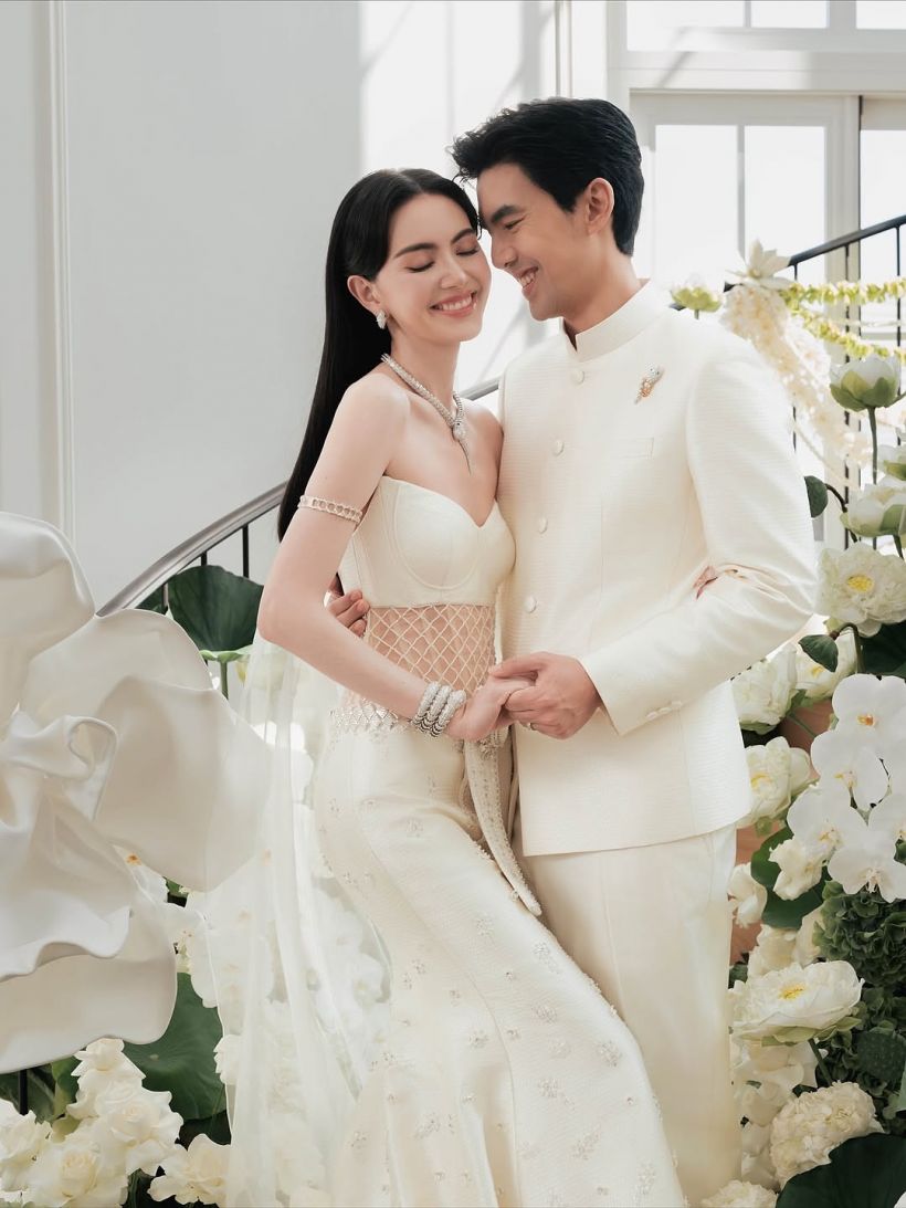 เปิดภาพใหม่เต๋อ ในชุดวิวาห์แบบไทย ทอนาน200วัน ตั้งชื่อผ้า ฉันทวิกา!