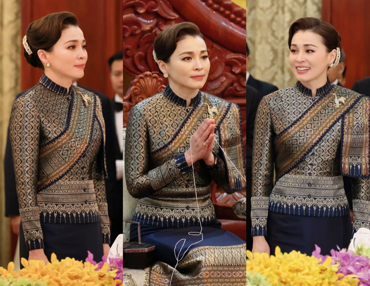 งามวิจิตร! พระราชินี ฉลองพระองค์ไทยอมรินทร์ พาดสไบลาว