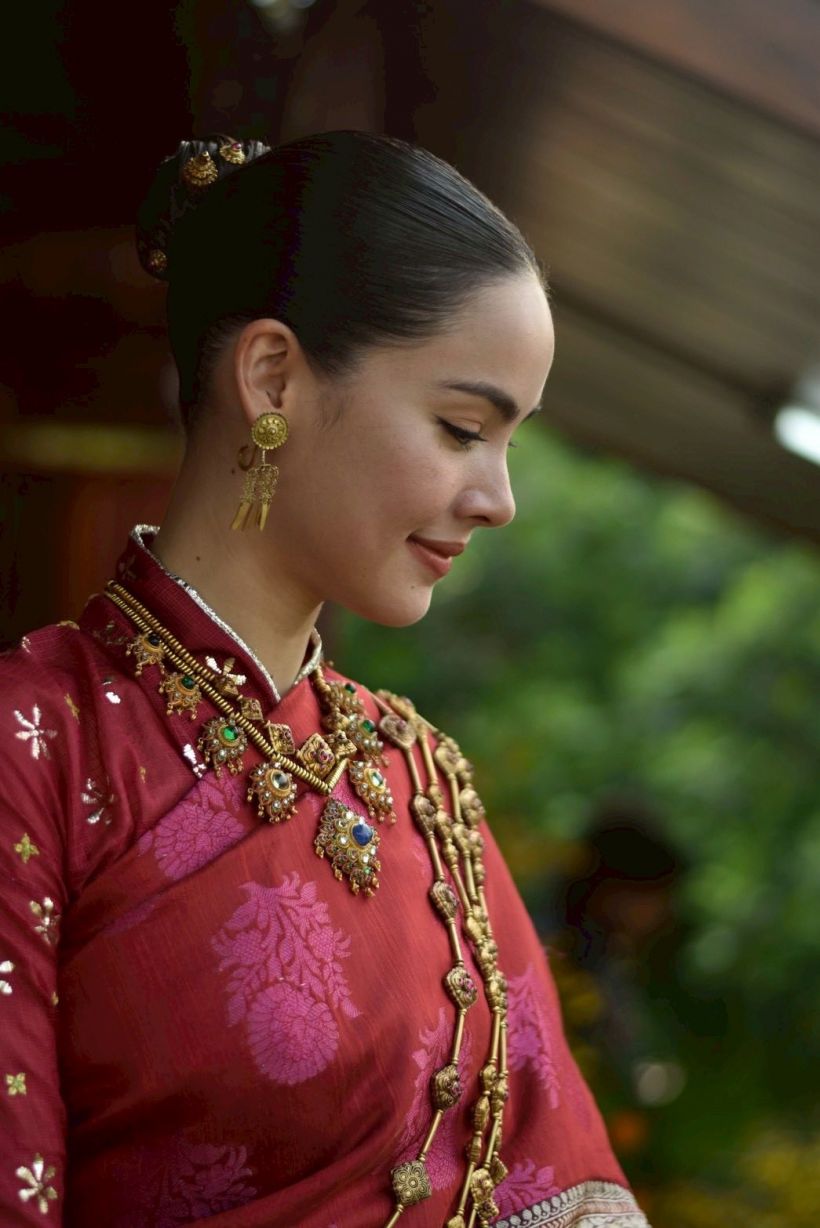 เปิดความลับชุดแต่งงานณเดชน์ญาญ่า กับความหมายที่ซ่อนไว้!