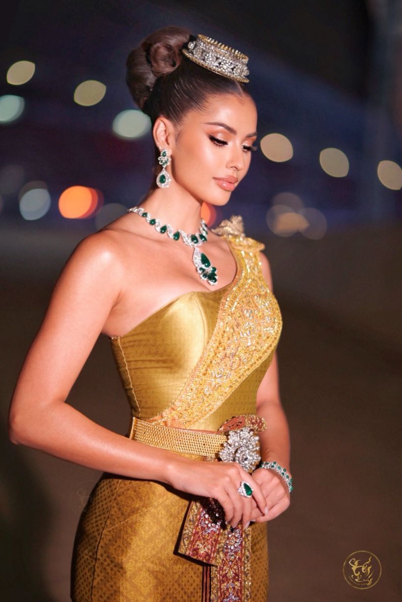 ซูมอินชุดไทยจักรี แอนโทเนีย ใส่ร่วมพิธีเปิดซีเกมส์อลังการตาแตก