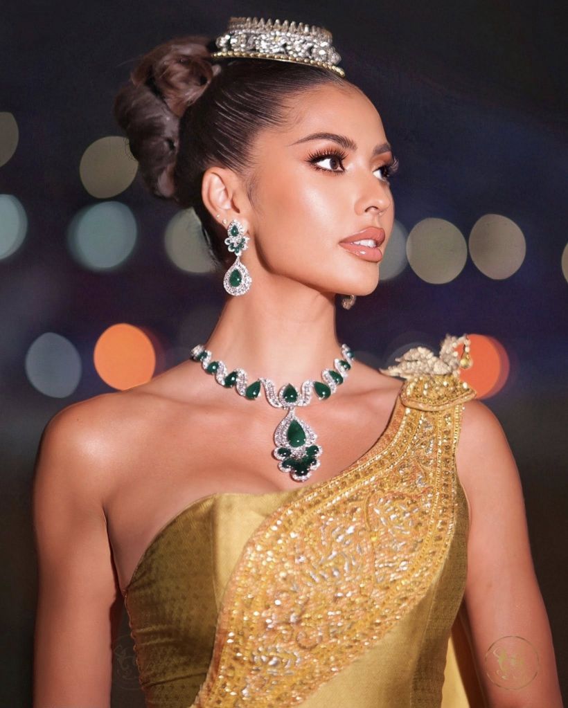 ซูมอินชุดไทยจักรี แอนโทเนีย ใส่ร่วมพิธีเปิดซีเกมส์อลังการตาแตก