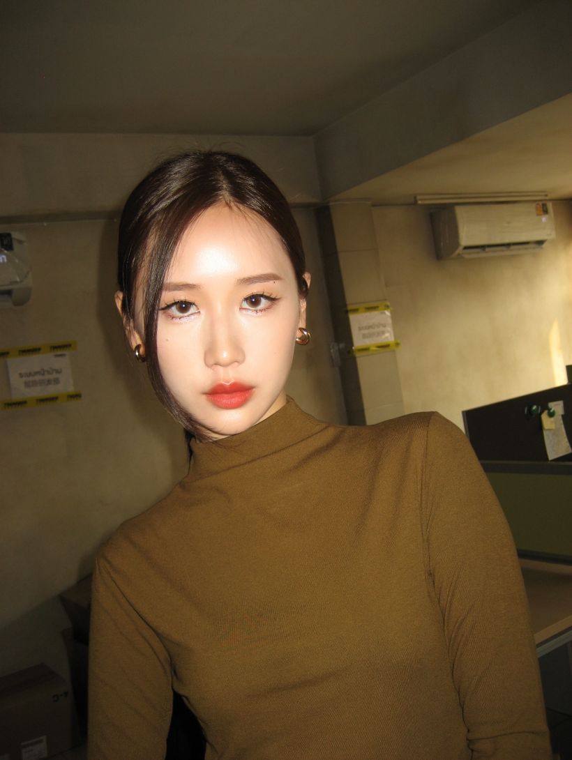 เปิดลิปสติกเสี่ยวหยู นางเอกสงคราม ส่งด่วน ใช้สีอะไร ยี่ห้อไหน?